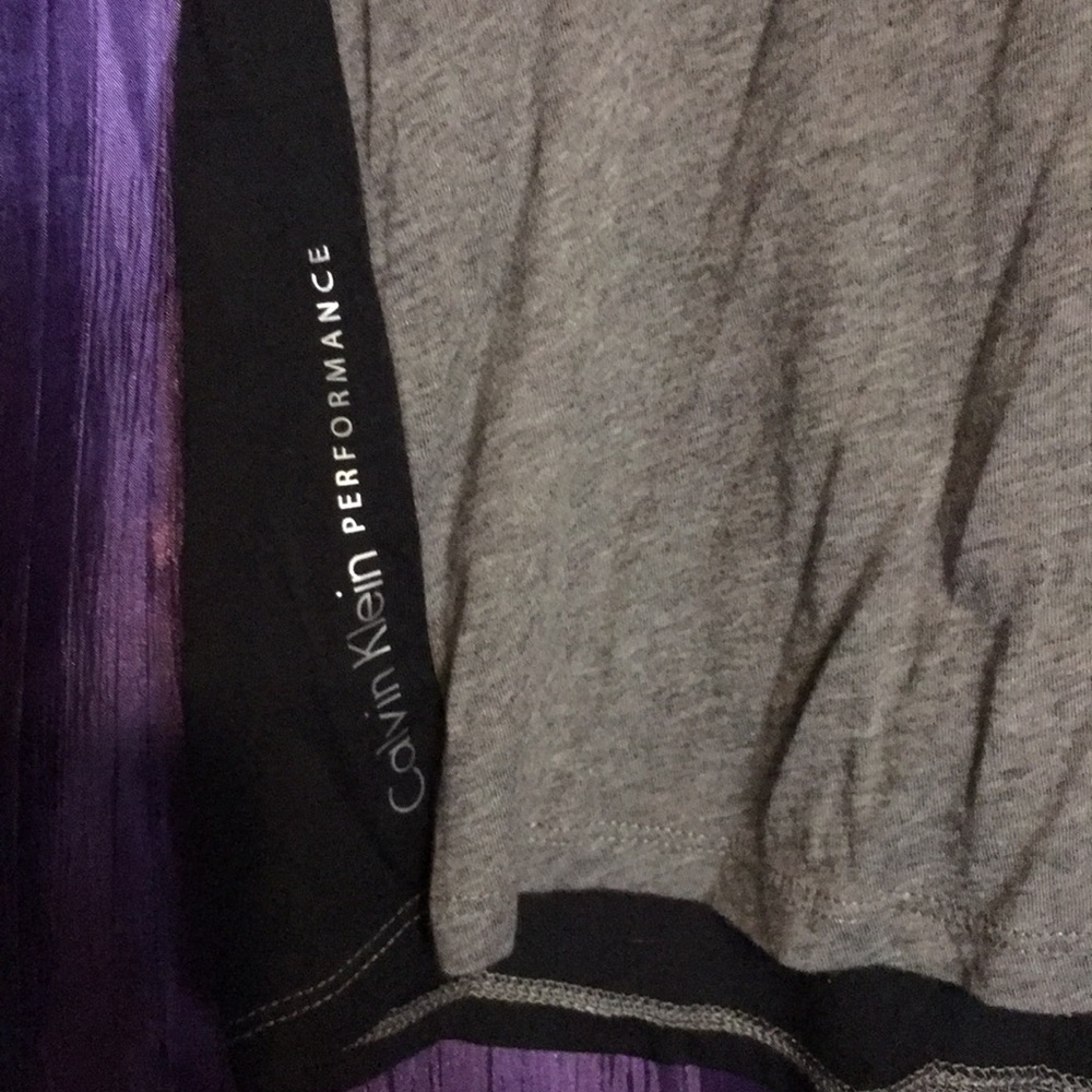 Work out shirt - Picture 3 of 4